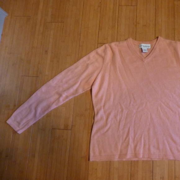 Classic cashmere Pink Spring v neck pullover sweater xl by croft barrows - Picture 4 of 4